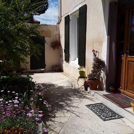 L'Oustau Villa Beauvoisin  Екстериор снимка